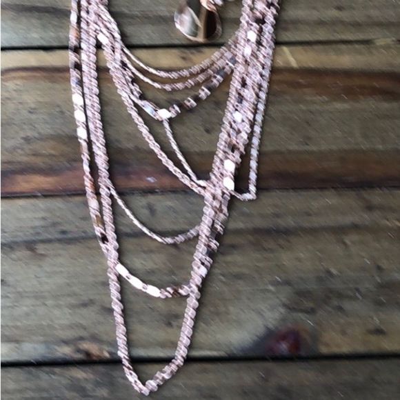 34- White House Black Market Faux Leather Rose Gold Tiered Drop Choker! NWOT - Picture 5 of 8